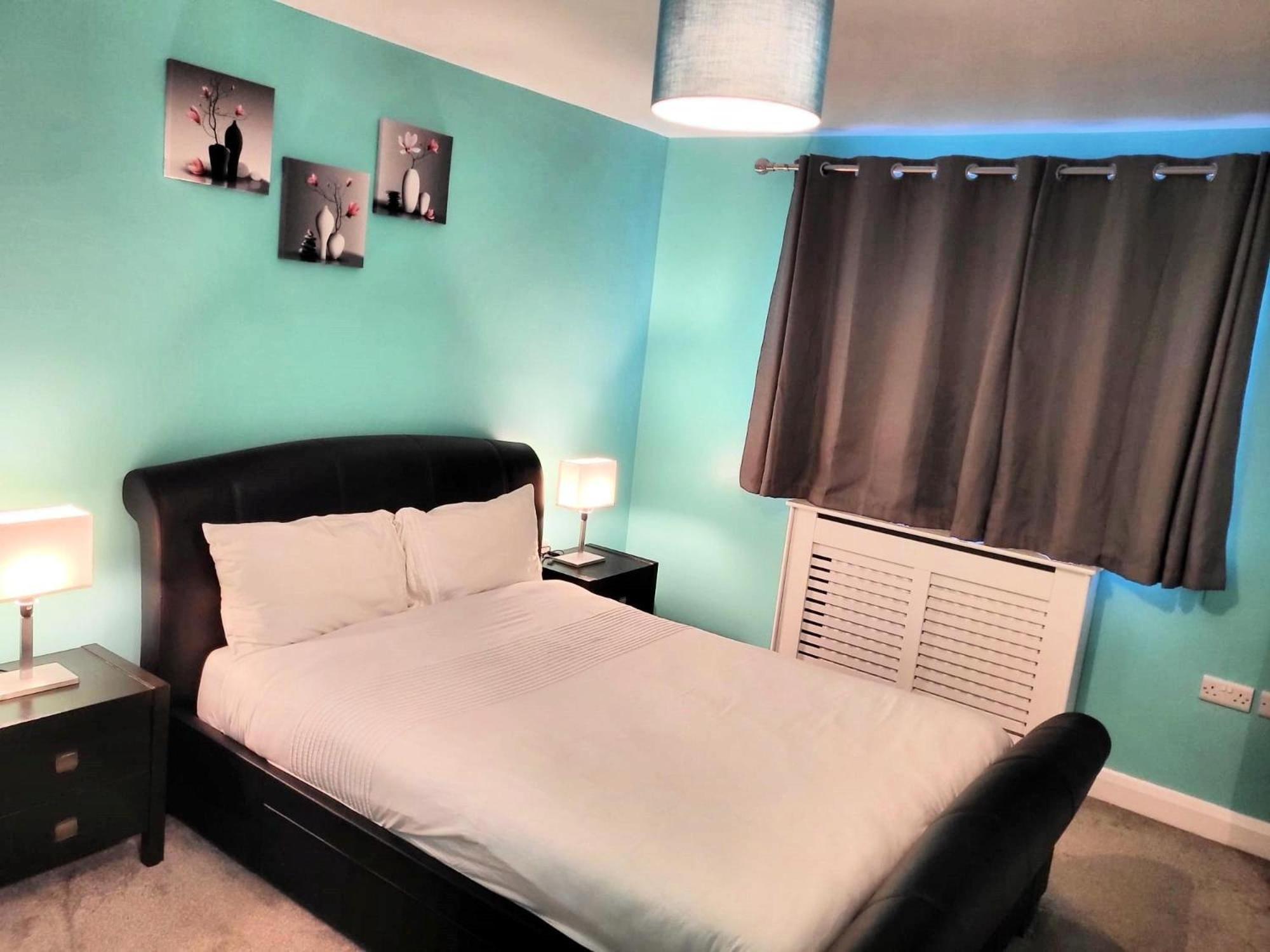 Lovely 2- Bedroom Apartment In เบลฟาสต์ ภายนอก รูปภาพ
